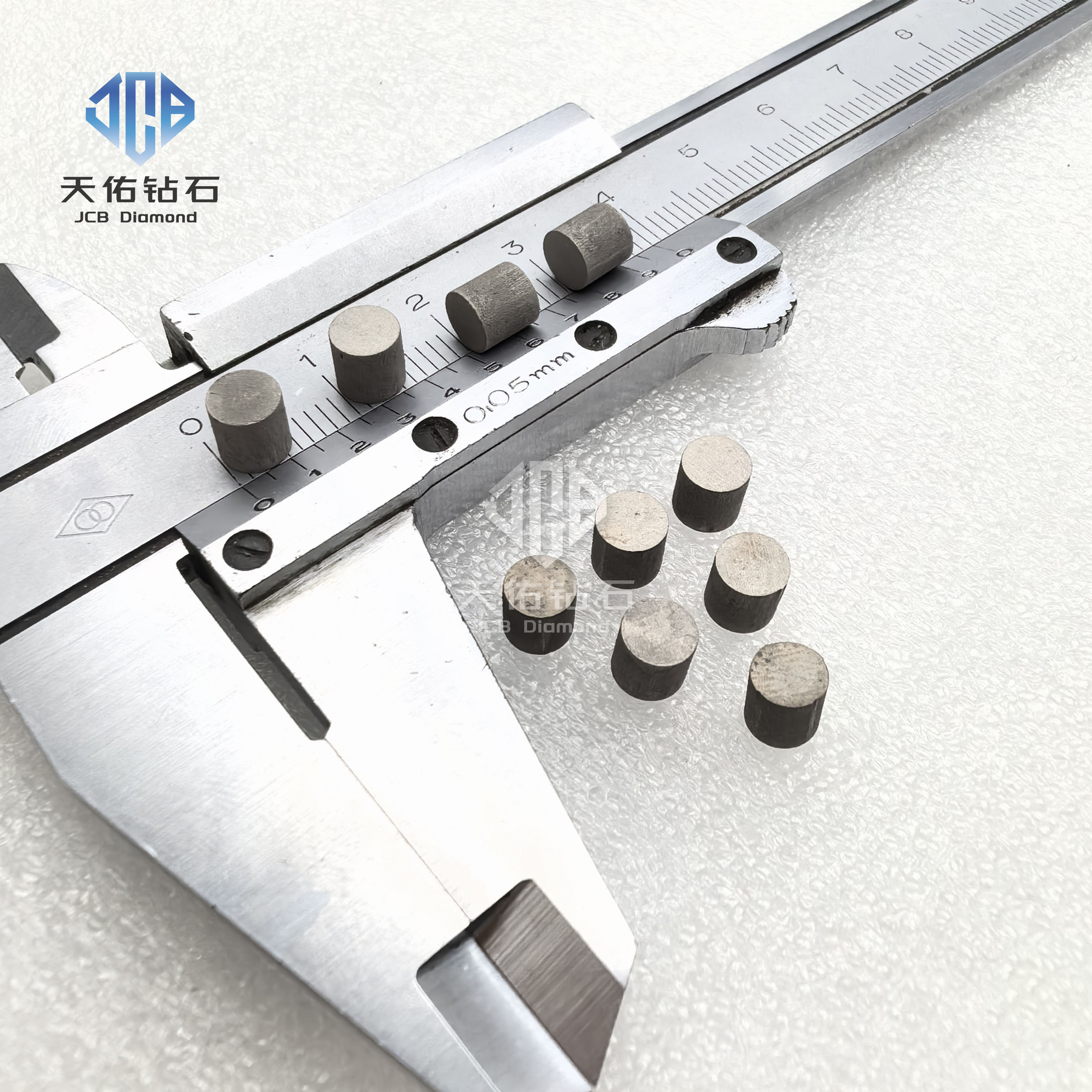 PCBN 일체형 절삭날 D5*5mm 니켈 도금